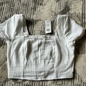 Hollister Cropped white top